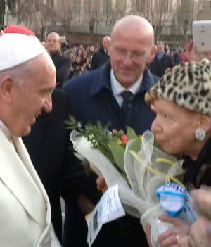 Papa incontra Casa Serena