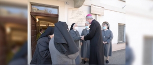 Il Vescovo Marini in visita alla Casa Madre di Tortona