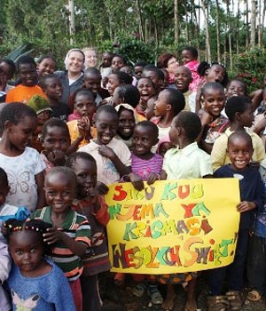 Kenya: grande festa per i bambini di Laare