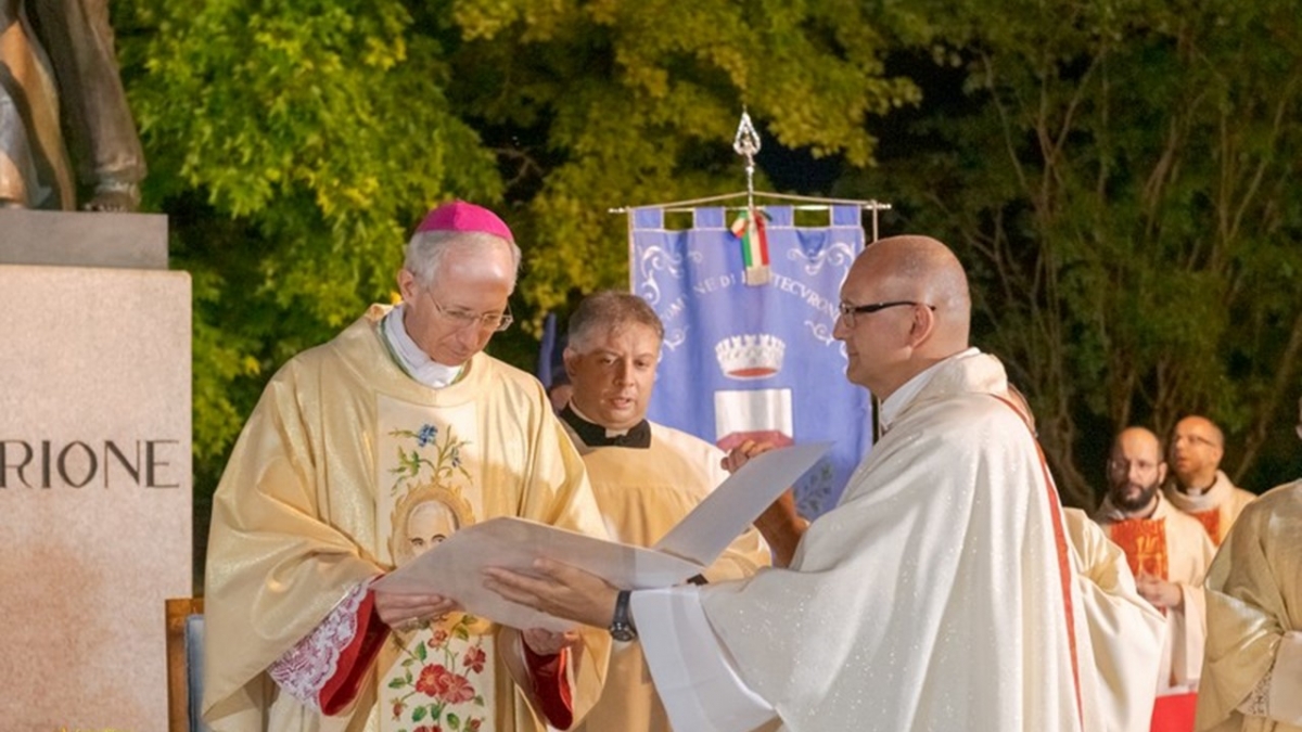 Pontecurone: vivere di Cristo per essere liberi