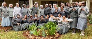 Visita in Kenya e Professione Perpetua