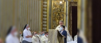 La Famiglia orionina all'altare di San Luigi Gonzaga